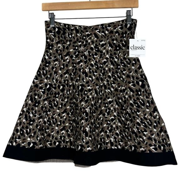 NWT Classic Concepts Mini Skirt Womens LP Brown Leopard Print Knit A-Line Y2K - Picture 1 of 4